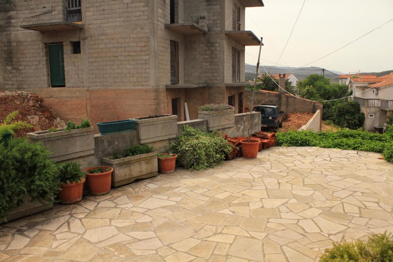Apartments With A Parking Space Jelsa, Hvar - 8746 Jelsa  Exterior photo