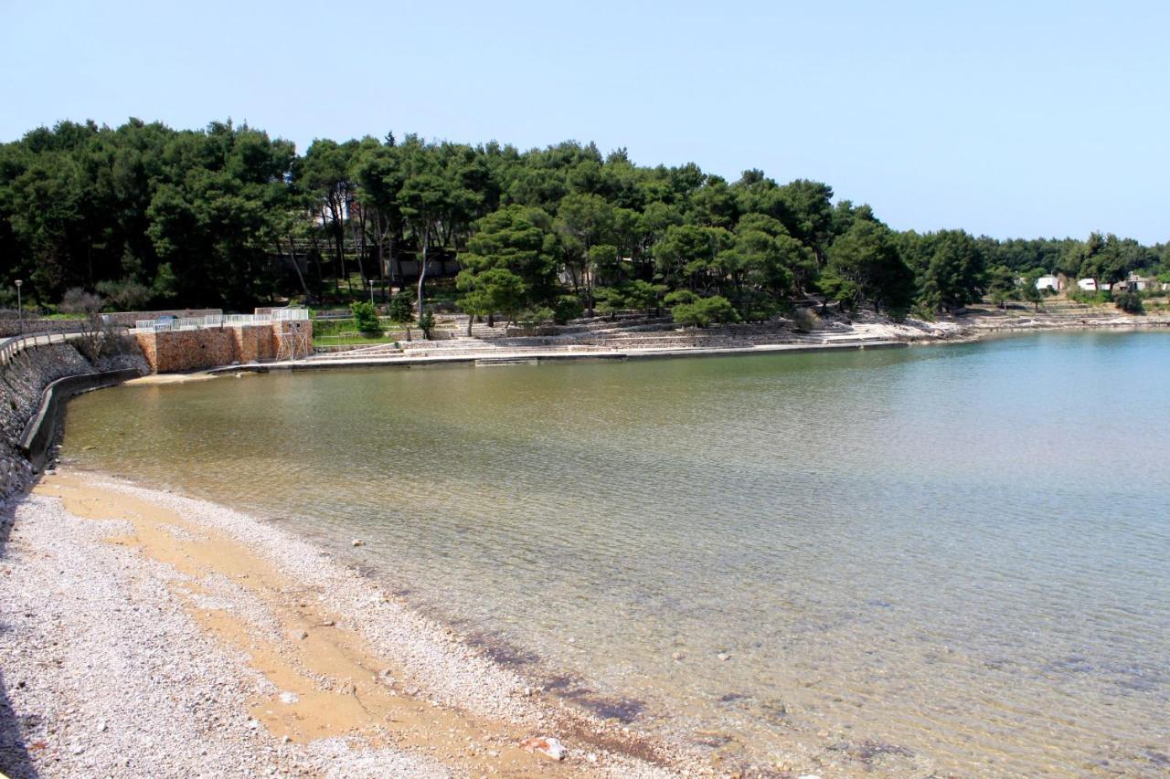 Apartments With A Parking Space Jelsa, Hvar - 8746 Jelsa  Exterior photo